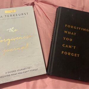 Forgiving what you can’t forget and The forgiveness journal by a Lisa Terkeurst